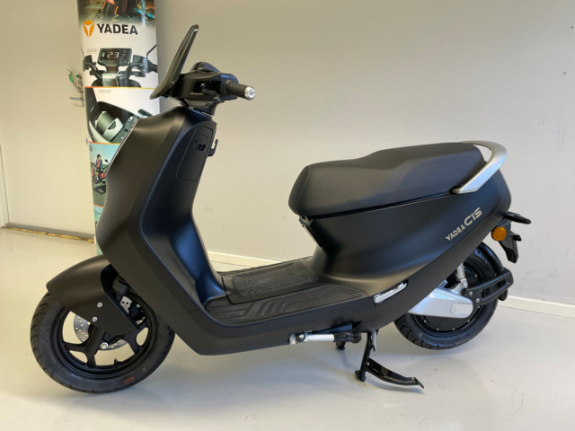 872343-1 Electric moped YADEA C1S 2022