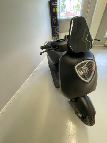 872343-4 Electric moped YADEA C1S 2022