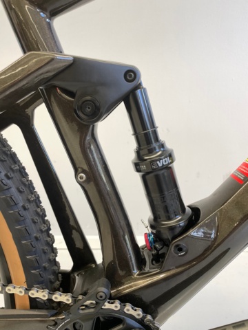 872344-10 Mountainbike BMC fourstroke 01 LT two