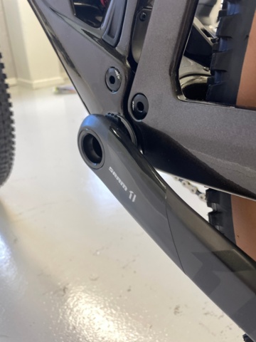 872344-13 Mountainbike BMC fourstroke 01 LT two