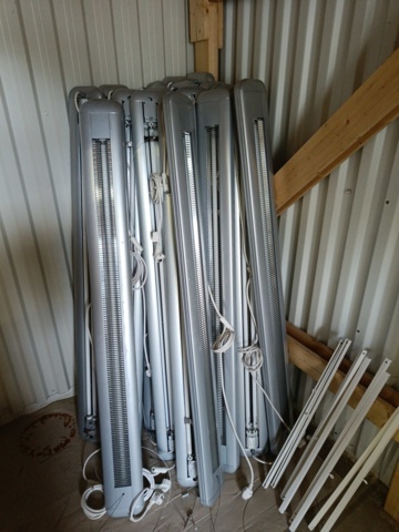 887660-1 18 ceiling fixtures