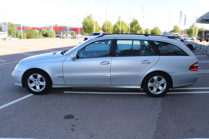 928035-2 Mercedes-Benz E 200 T Kompressor - 2005 (WLO660)