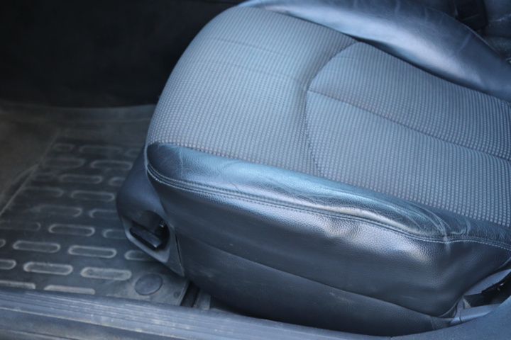 928035-12 Mercedes-Benz E 200 T Kompressor - 2005 (WLO660)