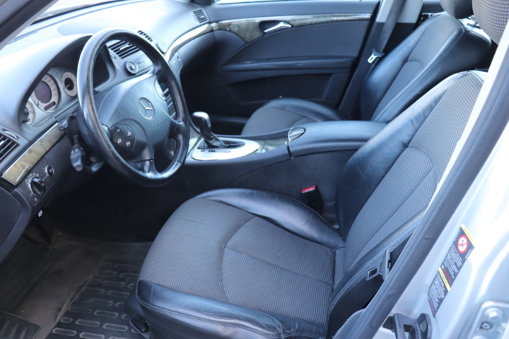 928035-13 Mercedes-Benz E 200 T Kompressor - 2005 (WLO660)