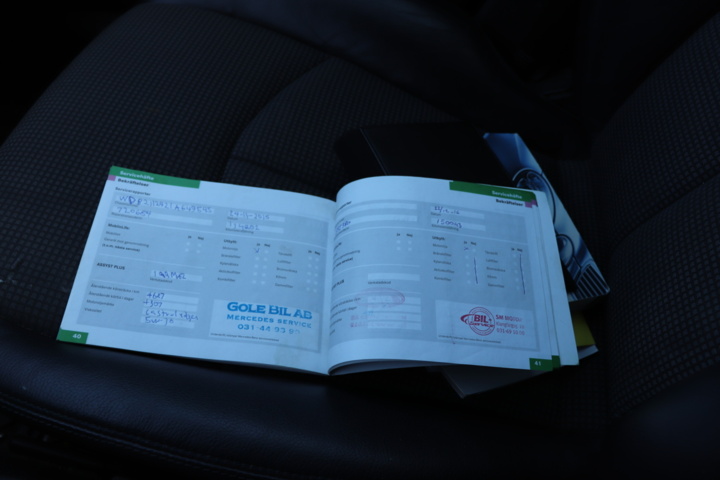 928035-24 Mercedes-Benz E 200 T Kompressor - 2005 (WLO660)