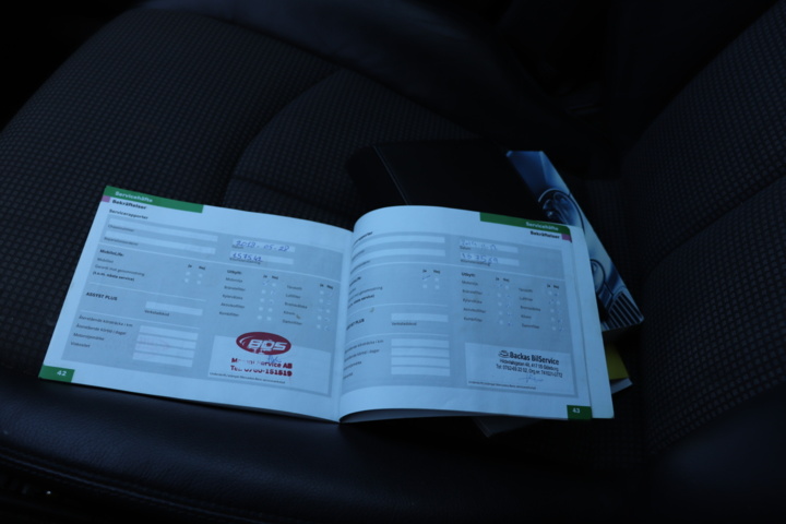 928035-25 Mercedes-Benz E 200 T Kompressor - 2005 (WLO660)