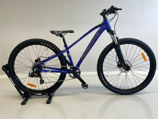 872348-3 Mountain bike Principia Evoke A 2.7