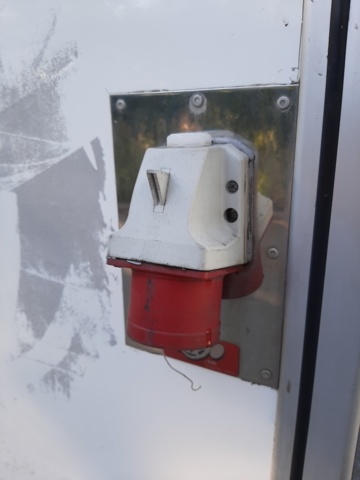 630246-21 Food truck / Peugeot Boxer Chassis Cab 335 2.2 HDi - 2015