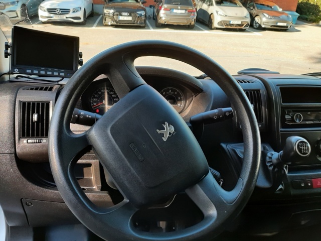 630246-29 Food truck / Peugeot Boxer Chassis Cab 335 2.2 HDi - 2015