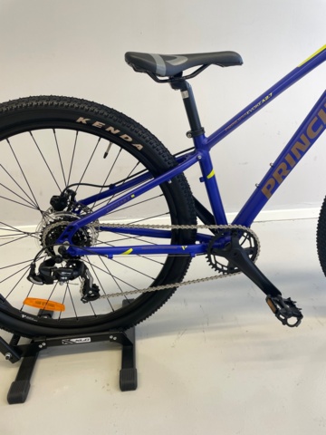 872348-16 Mountain bike Principia Evoke A 2.7