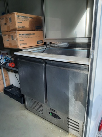 630246-45 Food truck / Peugeot Boxer Chassis Cab 335 2.2 HDi - 2015