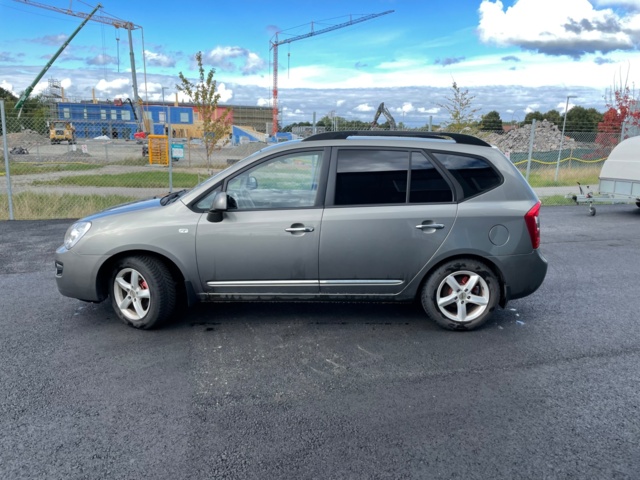 938320-4 Kia Carens 2.0 CRDi - 2008