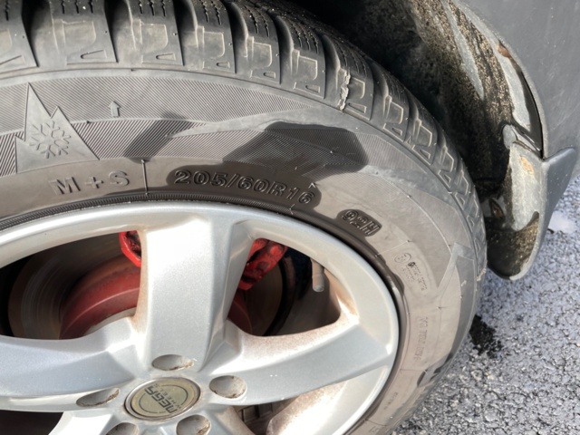 938320-13 Kia Carens 2.0 CRDi - 2008