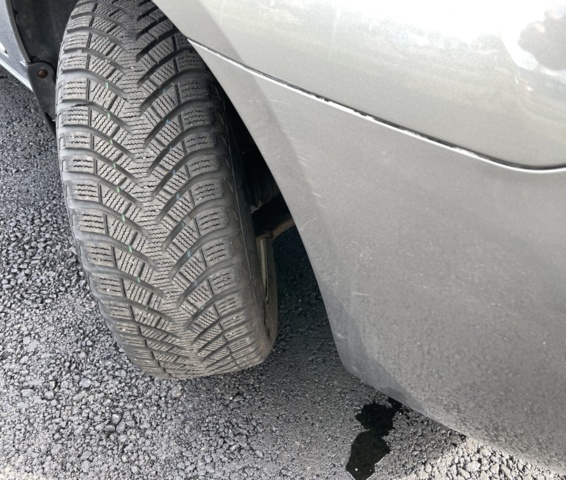 938320-17 Kia Carens 2.0 CRDi - 2008