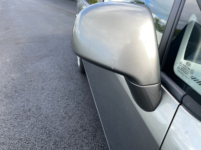 938320-18 Kia Carens 2.0 CRDi - 2008