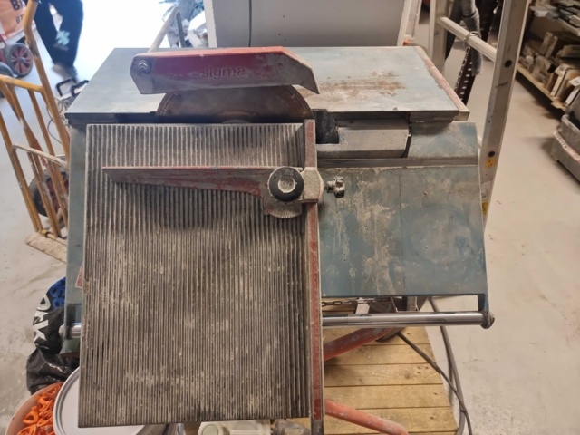 824882-4 Tile saw Sigma