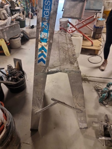 824915-1 Zarges stepladder 4 steps