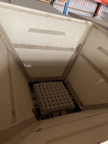 810441-4 Wind measuring equipment mounted on trailer Wind Collector with generator, battery charger etc