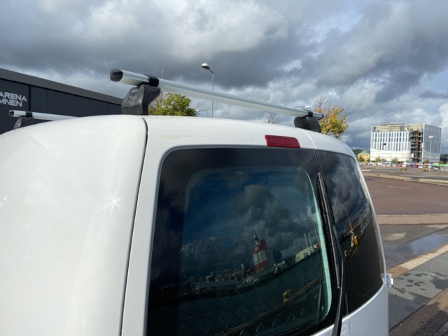 912566-17 Volkswagen Caddy 1.2 TSI - 2014