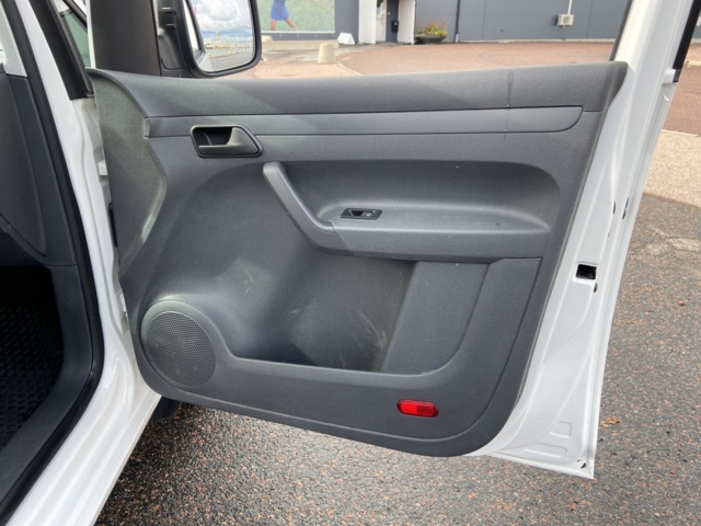 912566-30 Volkswagen Caddy 1.2 TSI - 2014