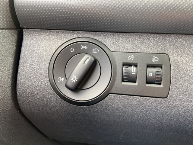 912566-43 Volkswagen Caddy 1.2 TSI - 2014