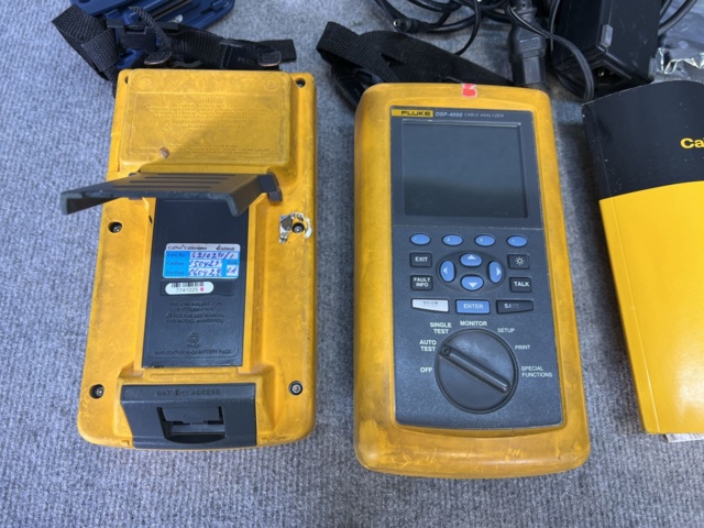 922779-6 Fluke Networks DSP-4000 Signal Tester - Updated with more images