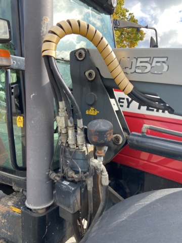 912573-29 Traktor Massey Ferguson 5470 -2007