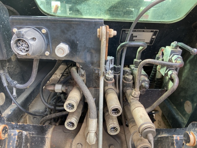 912573-32 Traktor Massey Ferguson 5470 -2007