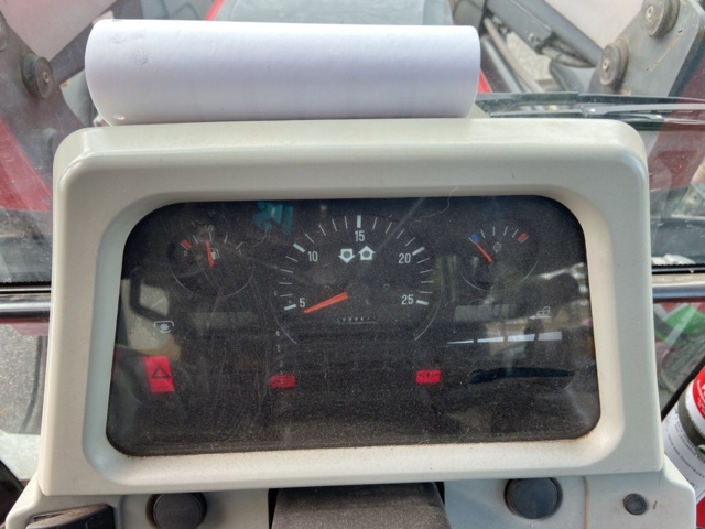 912573-46 Traktor Massey Ferguson 5470 -2007