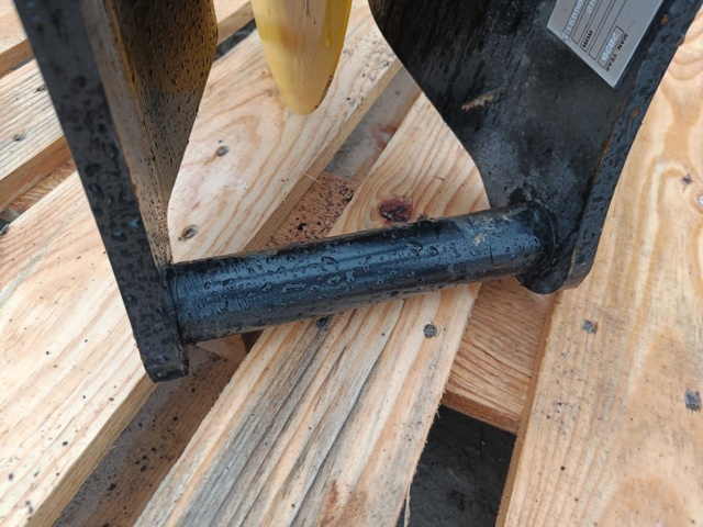 928389-5 NY Asfaltsskärare Engcon S40-Fäste