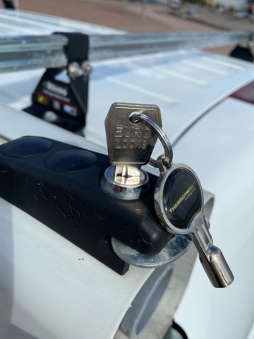 912568-29 Ford Transit Connect 1.5 TDCi -2018