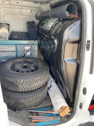 912568-42 Ford Transit Connect 1.5 TDCi -2018