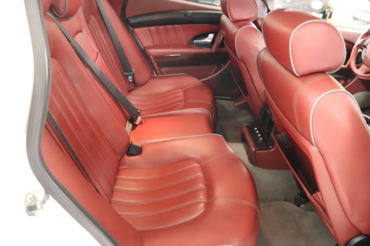 928037-12 Maserati Quattroporte 4.2 V8 - 2007