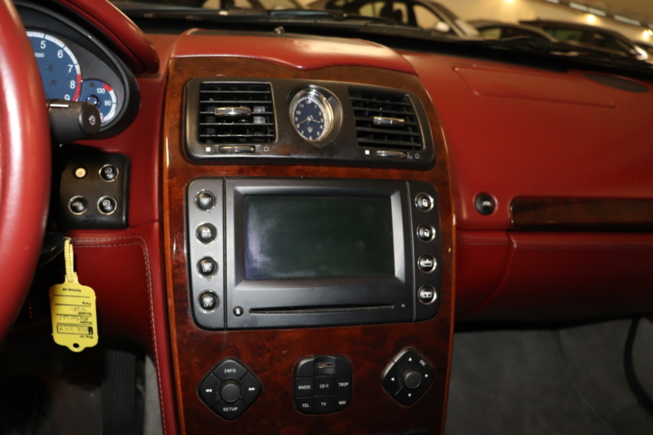 928037-25 Maserati Quattroporte 4.2 V8 - 2007