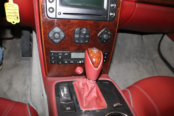 928037-26 Maserati Quattroporte 4.2 V8 - 2007