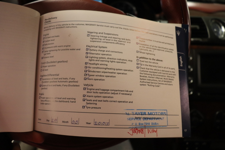 928037-30 Maserati Quattroporte 4.2 V8 - 2007