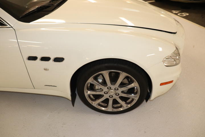 928037-40 Maserati Quattroporte 4.2 V8 - 2007