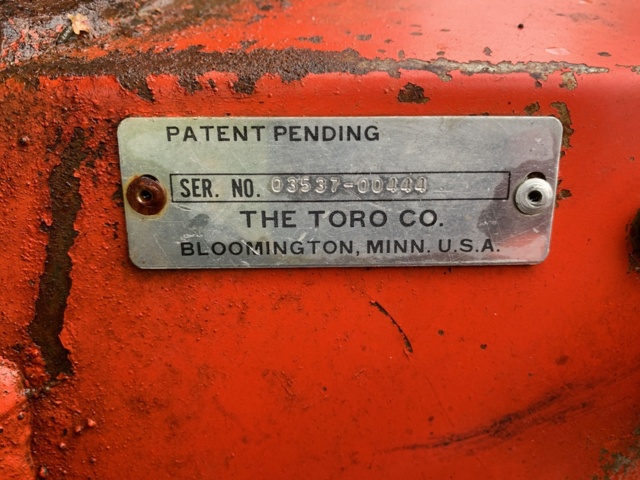 810042-10 Riding mower Toro Turf Pro 84 (rep. object)