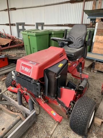 810043-3 Riding mower Toro Reelmaster Sport (rep.item)