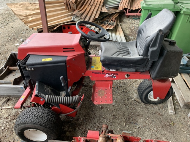 810043-4 Riding mower Toro Reelmaster Sport (rep.item)