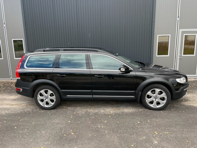 941200-7 Volvo XC70 D4 AWD Geartronic, 181hp, 2016