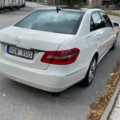906897-5 Mercedes-Benz E 200 CGI BlueEFFICIENCY - 2011