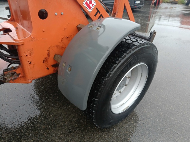 928391-56 Loader Terex TL80 With Attachment