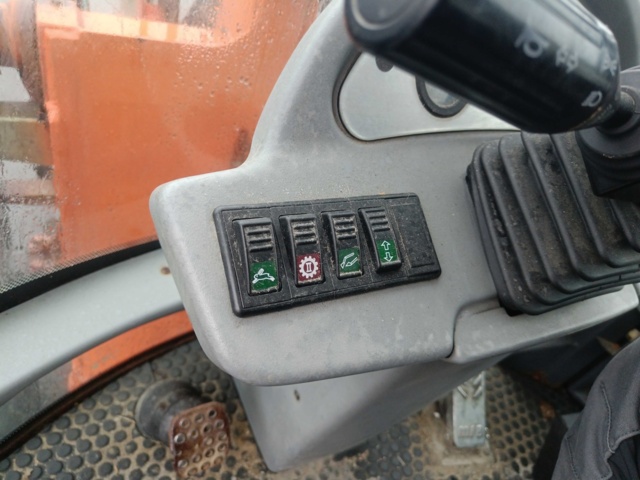 928391-78 Loader Terex TL80 With Attachment