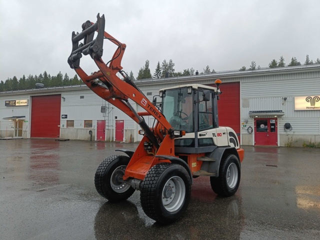 928391-83 Loader Terex TL80 With Attachment