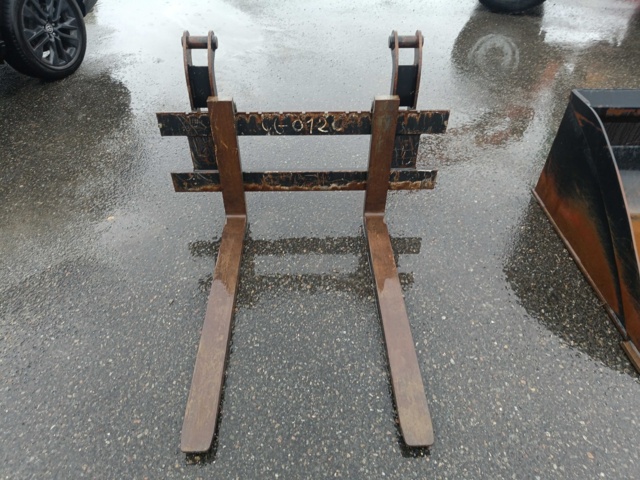 928391-113 Loader Terex TL80 With Attachment