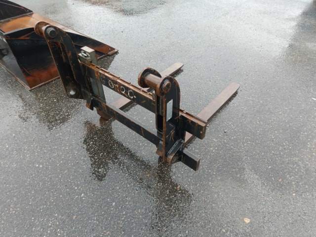 928391-114 Loader Terex TL80 With Attachment