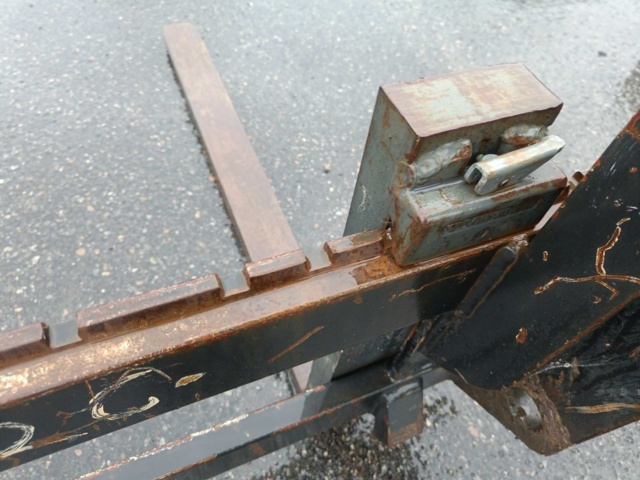 928391-116 Loader Terex TL80 With Attachment