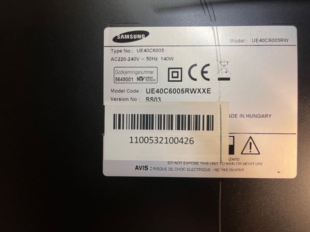 686746-2 Samsung TV-skärm 40 tum ink väggfäste