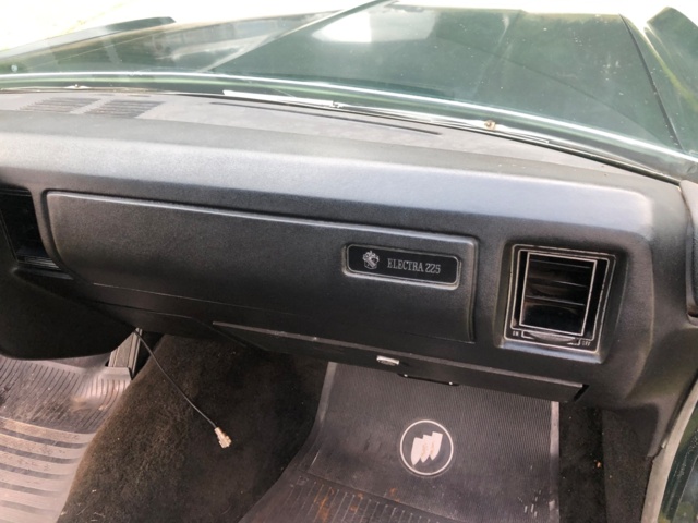 941201-32 Buick Electra 225 -1970